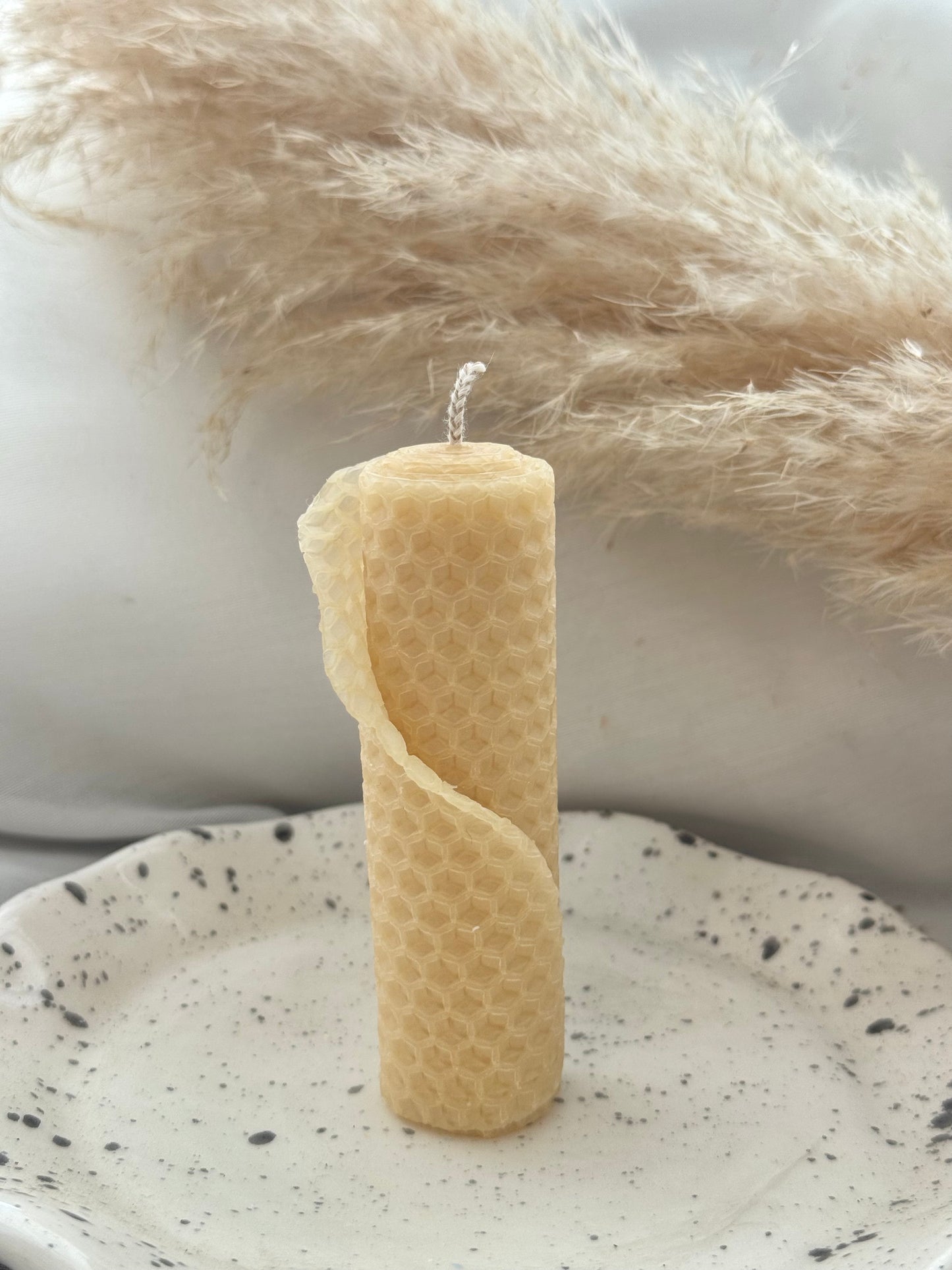 נר פמוט משעוות דבורים